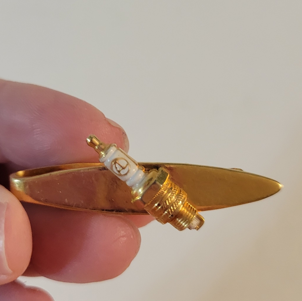 VTG Speidel Tie Clip Spark Plug AutoLite